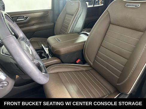 Used 2025 GMC Yukon Denali Ultimate AWD/4WD image 26