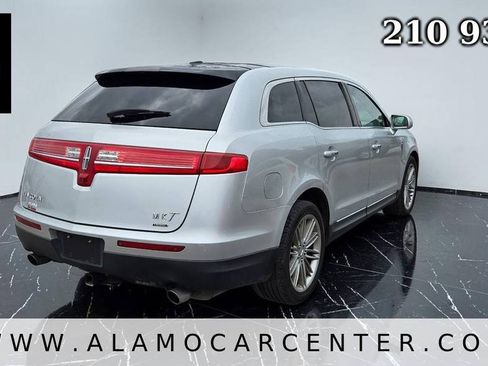 Used 2015 Lincoln MKT AWD w/ Equipment Group 201A image 5