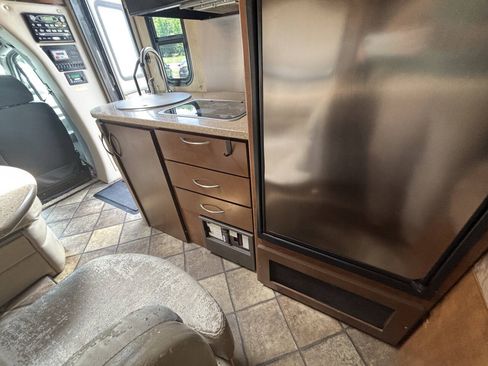 Used 2013 Mercedes-Benz Sprinter 3500 image 16