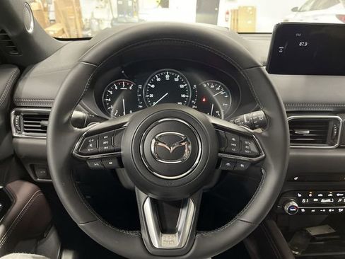 New 2025 MAZDA CX-5 Signature AWD/4WD image 15