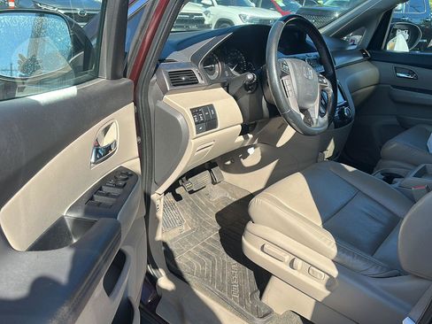 Used 2015 Honda Odyssey EX-L image 11