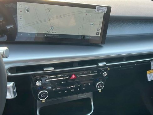 New 2026 Hyundai Ioniq 9 SE image 24