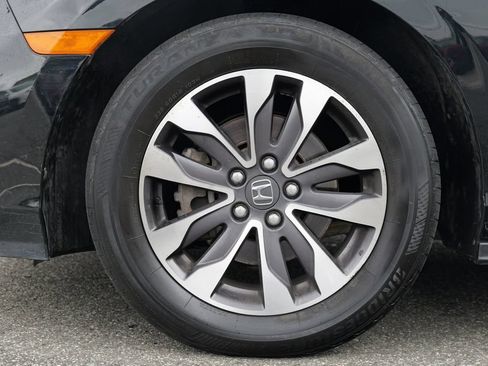 Used 2023 Honda Odyssey EX-L image 12