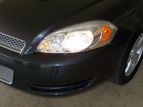 Used 2014 Chevrolet Impala Limited LS image 37