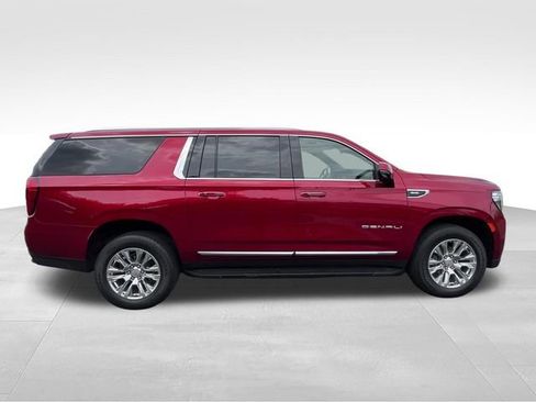 Certified 2023 GMC Yukon XL Denali w/ Max Trailering Package AWD/4WD image 7