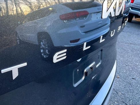 Used 2023 Kia Telluride LX image 9
