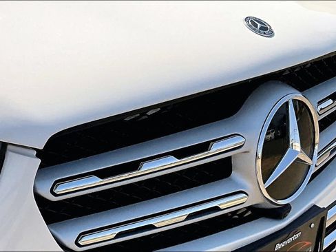 Used 2022 Mercedes-Benz GLC 300 image 32