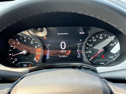 Used 2024 Jeep Compass Latitude AWD/4WD image 12