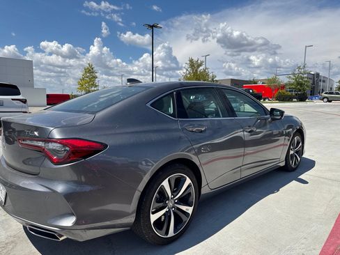 Used 2024 Acura TLX w/ Technology Package FWD image 8