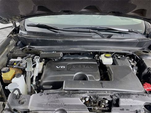 Used 2020 Nissan Pathfinder S image 30