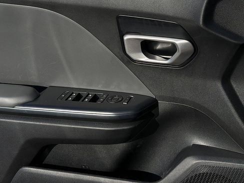 Used 2025 Kia K4 LXS FWD image 19