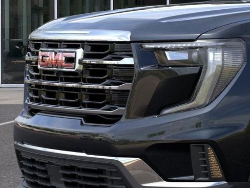 New 2025 GMC Acadia Elevation w/ LPO, Floor Liner Package image 37