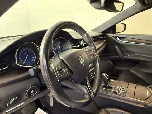 Used 2017 Maserati Quattroporte S GranLusso image 17