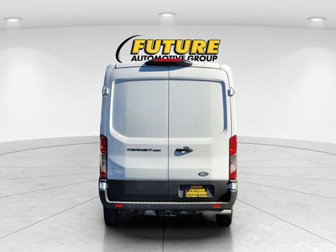 New 2026 Ford Transit 250 148 Medium Roof w/ Load Area Protection Package image 4