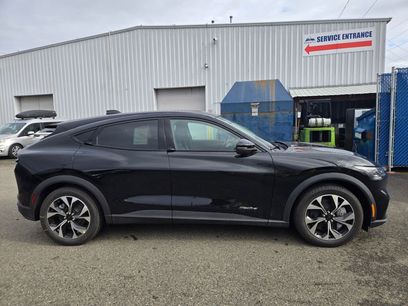 New 2026 Ford Mustang Mach-E Select w/ Interior Protection Package