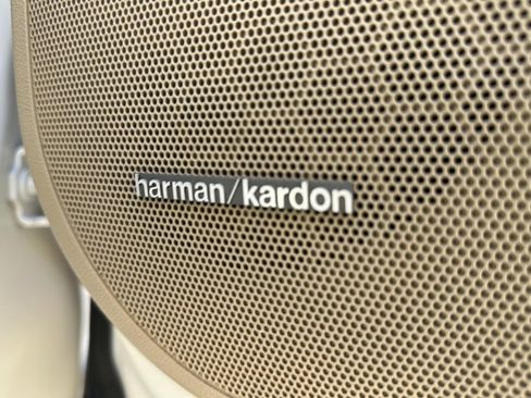 Used 2010 Buick LaCrosse CXS image 21