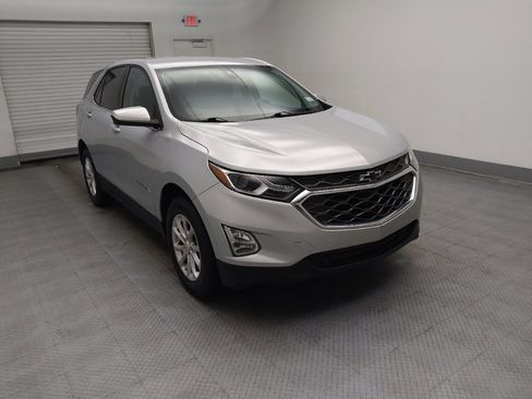 Used 2020 Chevrolet Equinox LT w/ Driver Convenience Package image 13