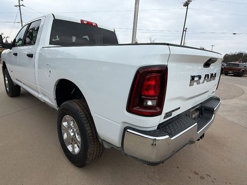 Used 2025 RAM 2500 Big Horn image 10