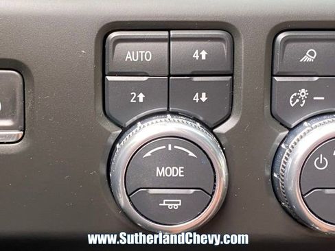 Used 2025 GMC Sierra 2500 AT4 AWD/4WD image 34