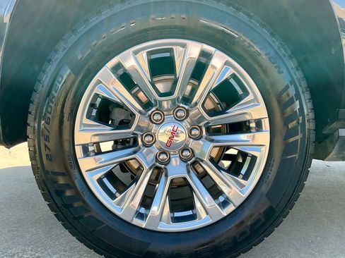 Used 2022 GMC Yukon Denali image 21