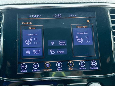 Used 2020 Jeep Grand Cherokee Altitude image 23