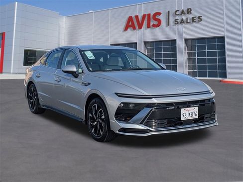 Used 2025 Hyundai Sonata SEL image 3
