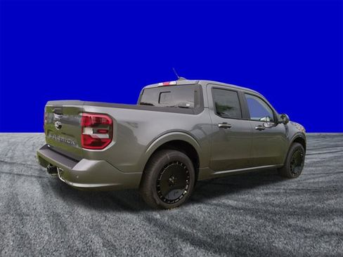 New 2025 Ford Maverick Lobo image 4