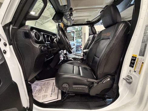 Used 2022 Jeep Wrangler Unlimited Rubicon w/ Trailer Tow Package AWD/4WD image 61