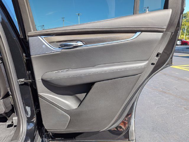 Used 2024 Cadillac XT6 Premium Luxury w/ Platinum Package AWD/4WD image 18