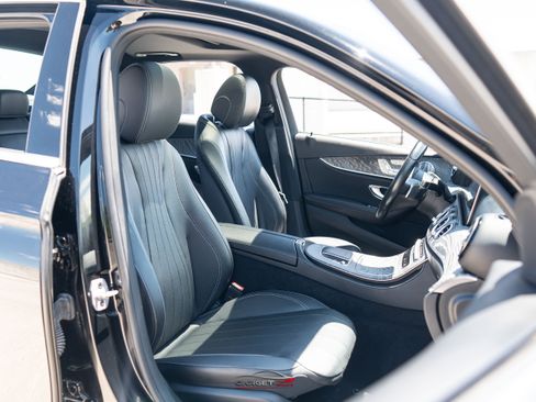 Used 2021 Mercedes-Benz E 350 4MATIC Sedan w/ Premium Package image 17