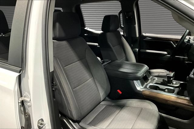 Used 2023 Chevrolet Silverado 1500 RST w/ Max Trailering Package AWD/4WD image 26