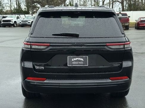 New 2026 Jeep Grand Cherokee Summit w/ Obsidian Package AWD/4WD image 12