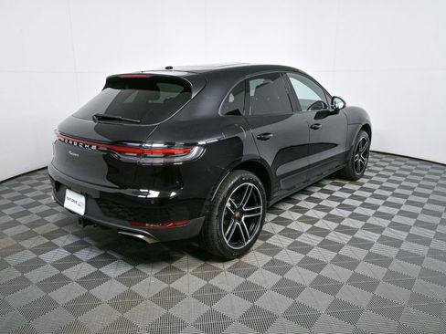 Certified 2020 Porsche Macan AWD/4WD image 29