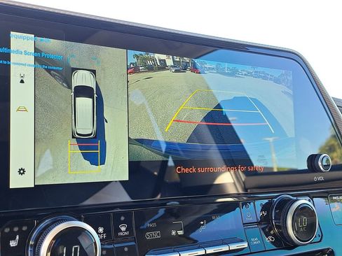 New 2026 Toyota Highlander Platinum image 26