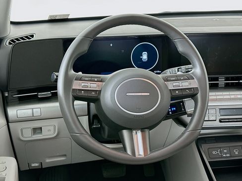 Used 2024 Hyundai Kona SEL FWD image 18