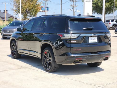 Used 2018 Chevrolet Traverse Premier w/ Redline Edition FWD image 7