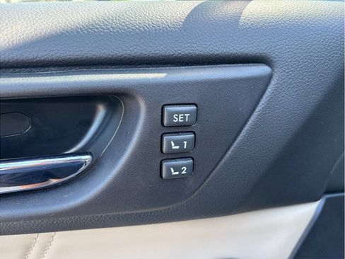Used 2019 Subaru Outback 2.5i Limited AWD/4WD image 21