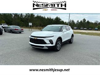 Used 2025 Chevrolet Blazer LT FWD video 1
