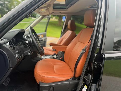 Used 2016 Land Rover LR4 HSE LUX AWD/4WD image 31