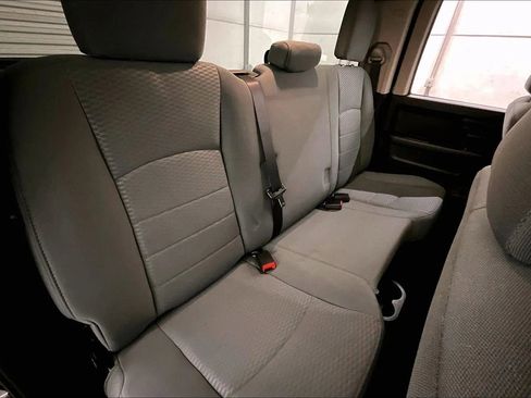 Used 2019 RAM 1500 Express w/ Express Value Package image 26