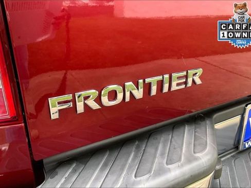 Used 2019 Nissan Frontier SV image 8