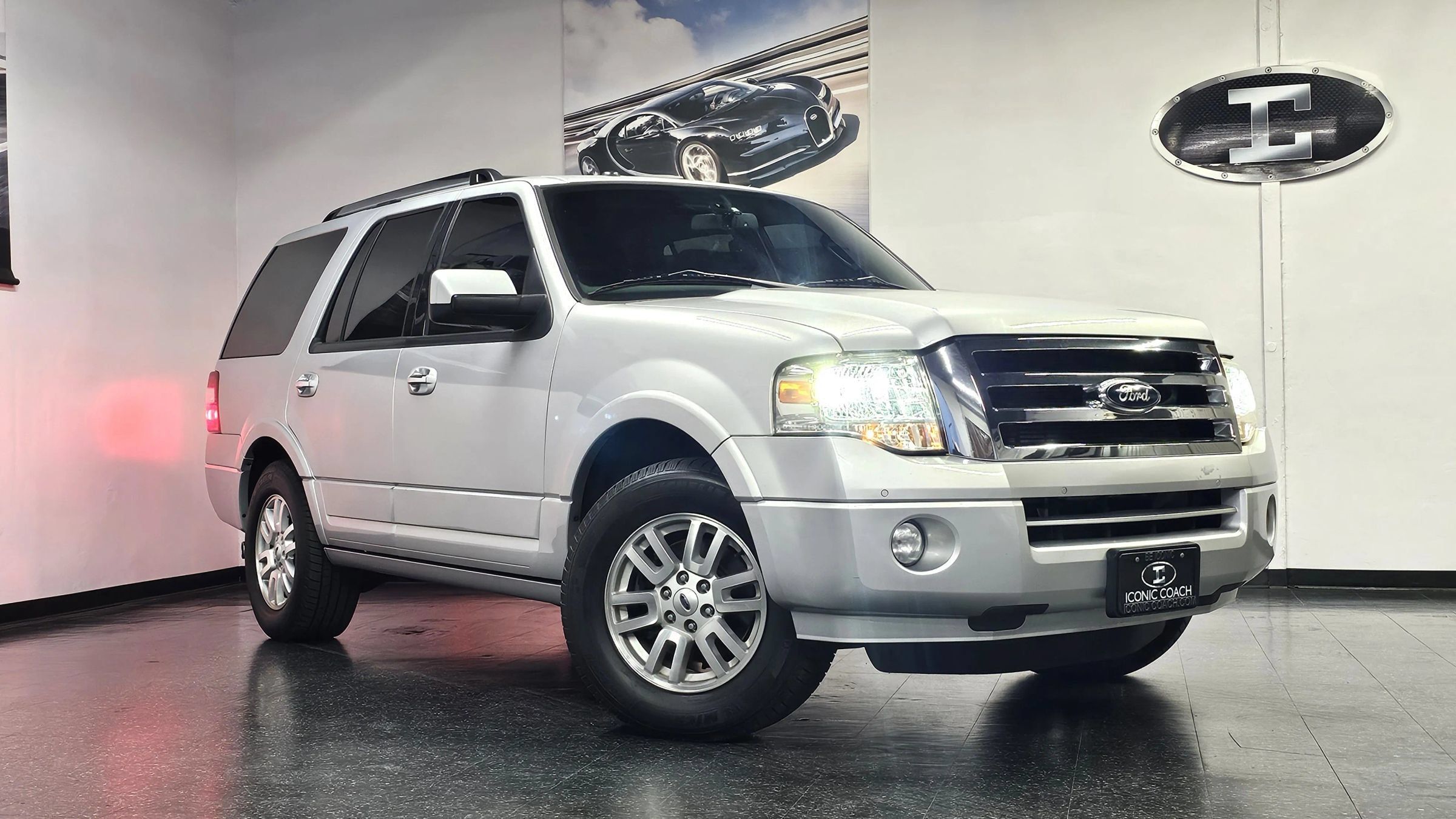 Used 2014 Ford Expedition Limited w/ Equipment Group 301A RWD image 1