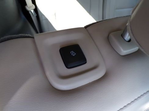 Used 2021 Lincoln Aviator Reserve w/ Equipment Group 201A image 13