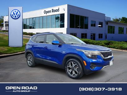 Used 2023 Kia Seltos EX