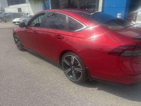 Used 2023 Honda Accord Sport image 4