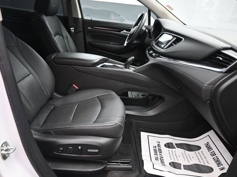 Used 2020 Buick Enclave Avenir AWD/4WD image 10