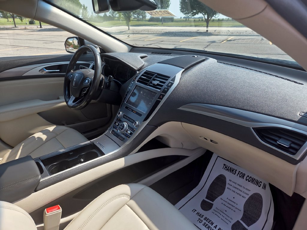 Used 2020 Lincoln MKZ AWD w/ Convenience Package image 37