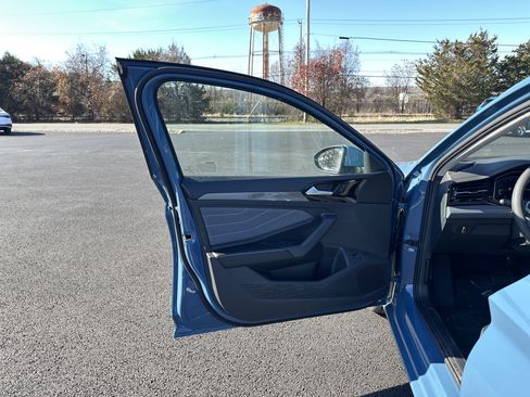 New 2026 Volkswagen Jetta SEL image 11