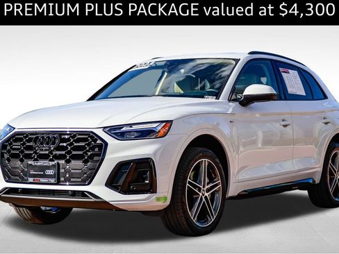 Certified 2023 Audi Q5 e Premium Plus w/ Premium Plus Package image 3