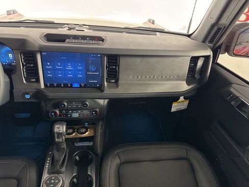 New 2025 Ford Bronco Big Bend w/ Black Diamond Package image 13